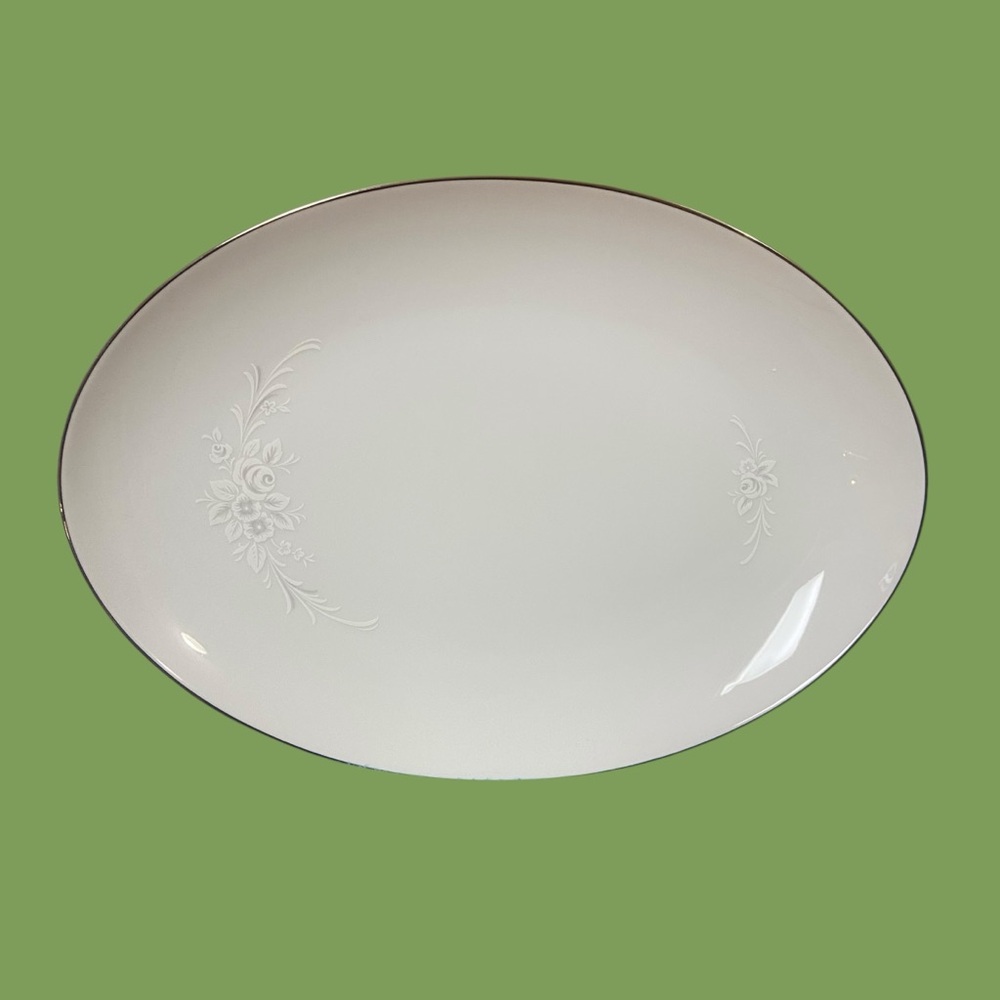 12” Oval Serving Platter Cantata by SANGO